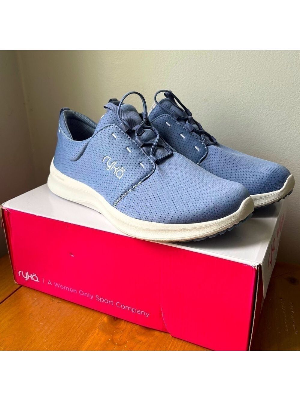 NWT Ryka Women’s Washable Bungee Recovery Athletic Sneakers Renew Blue 11W